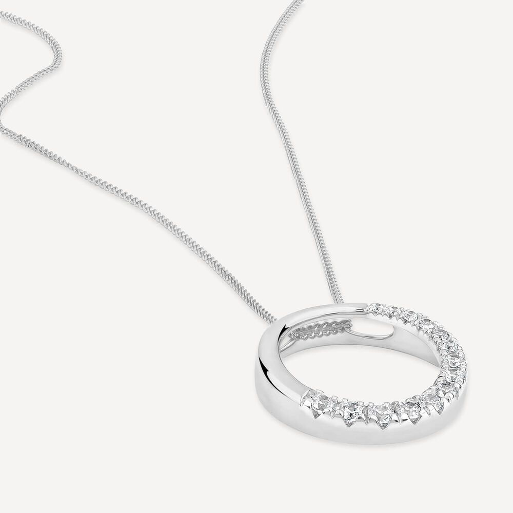 ${productbrand} 9ct White Gold 0.33ct Diamond Eternal Circle Pendant image number 2